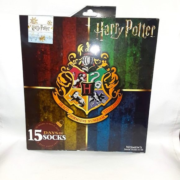 Harry Potter Hogwarts Crest 15 Days of Socks NEW